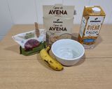 Foto del paso 1 de la receta: Porridge de avena, plátano y pasas