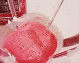 Hình bước làm 3 của món Strawberry Yogurt Smoothie