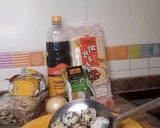 Foto del paso 1 de la receta: Ramen de cerdo y setas 🥣