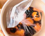 Hình bước làm 7 của món 🌱 Mơ Muối Lá Tía Tô (Umeboshi Hồng)
