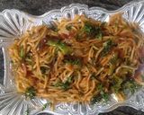 વેજીટેબલ હક્કા નુડલ્સ (Veg Hakka Noodles Recipe In Gujarati) રેસીપી સ્ટેપ6ફોટો
