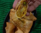 A picture of step 11 of Samosa.