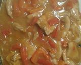 Foto del passaggio 6 della ricetta Spezzatino di pollo ai peperoni