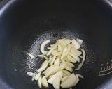 A picture of step 1 of Apple and Blood Sausage Tarte Tatin.