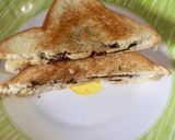 A picture of step 3 of Banana sandwich.