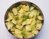 Foto del paso 4 de la receta: Tartar de aguacate y salmón