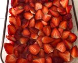 A picture of step 3 of Strawberry Gelatin with Evaporated Milk.