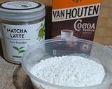 Foto langkah ke 1 dari resep 796. Bolu Coklat Matcha.