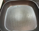 Foto del paso 1 de la receta: Espárragos blancos a la plancha