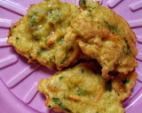 Foto langkah ke 4 dari resep Bakwan Sayur Kilat.