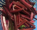 Foto del paso 1 de la receta: Pencas de remolacha y berenjenas en escabeche