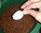 A picture of step 1 of Jhut put chana chat.
