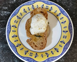 Foto del paso 1 de la receta: Queso fresco casero macerado con especias y aceite de oliva virgen