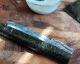 A picture of step 5 of Crispy Chicken Seaweed Rolls.