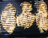 A picture of step 5 of Chicken buffalo burger meal.