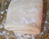 A picture of step 1 of Strawberry pastry.