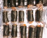 Hình bước làm 3 của món Chả ức gà rong biển