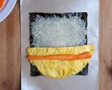 Foto langkah ke 5 dari resep Sushi Roll DEBM.
