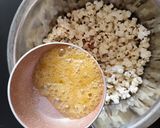 Foto langkah ke 4 dari resep Popcorn Caramel.