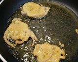 Foto del paso 7 de la receta: Tortillitas de gulas
