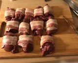 Csirkemáj bacon-be tekerve, rozmaring nyárson recept fázis 3 fotója