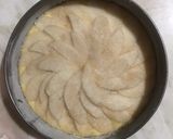 A picture of step 7 of Pear Mascarpone Cake.