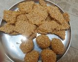 તલ ની ચીક્કી (Tal Chikki Recipe in Gujarati) રેસીપી સ્ટેપ4ફોટો
