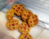 Foto langkah ke 4 dari resep Waffle Ubi Tanpa Tepung.