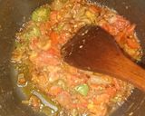 A picture of step 3 of Arvi in yoghurt gravy delicious 😋.