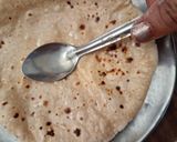 A picture of step 7 of Gujarati lunch thali.