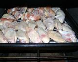 Foto del paso 4 de la receta: Alitas, patitas de pollo con pasta de garbanzos