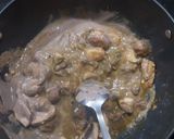 A picture of step 3 of Caramelized mushroom soup.