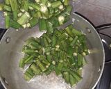 A picture of step 1 of Bhindi Masala.