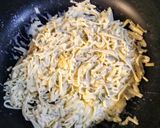 Foto del paso 2 de la receta: Fideos caseros a la crema de albahaca y ajo