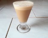 A picture of step 3 of Coffee smoothie.