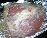 Foto del paso 8 de la receta: Tapa de asado rellena acompañada con cebollas a la miel