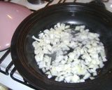 Foto del paso 3 de la receta: Cerdo cocinado en tajine con leche de coco y arroz
