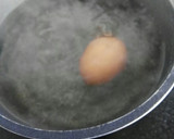Foto del paso 2 de la receta: Ensalada de patata, atún y huevo