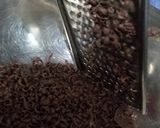 A picture of step 1 of Chocolate almonds.