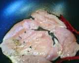 Foto del paso 2 de la receta: Pechugas a la crema