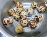 Gambar langkah 4 resipi Nasi Tim Ayam Telur Puyuh.