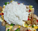 Foto langkah ke 4 dari resep Nasi Goreng Solaria.