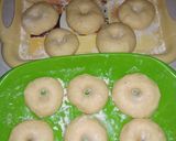 Foto langkah ke 4 dari resep Donat Kentang.