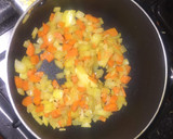 Foto del paso 1 de la receta: Fideos con salsa de atún