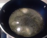 Foto del passaggio 6 della ricetta Filetto di fassona con fonduta e cipolla fritta
