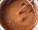 Foto del paso 2 de la receta: Bizcocho marmolado de cacao y vainilla al whisky