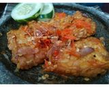 Foto langkah ke 2 dari resep Tempe penyet simple.