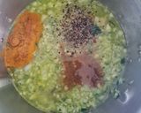 Foto del paso 2 de la receta Crema de calabacín, hinojo y cebolla en Monsieur Cuisine