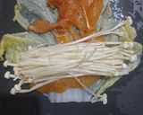 Foto langkah ke 3 dari resep Sawi Gulung Ayam.