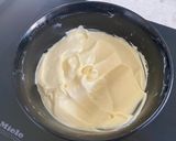 A picture of step 3 of Vanilla Custard.